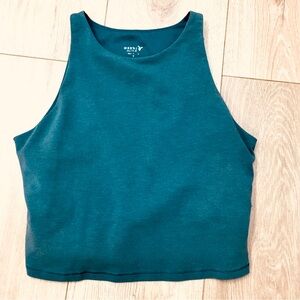 Old Navy sage green muscle tee shirt top activewear yoga athletics gym medium